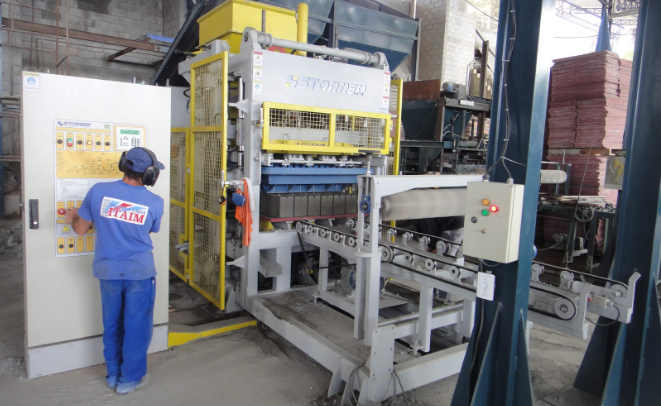 Controle preventivo e rigoroso: nosso laboratório como seu aliado técnico